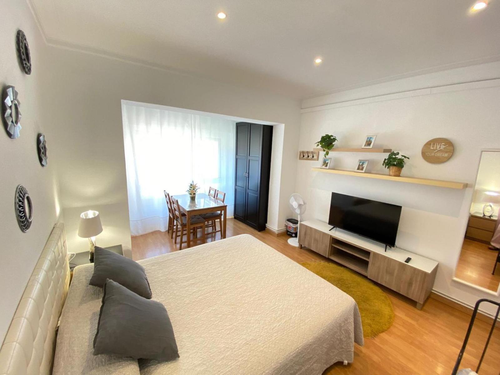 Rooms Mar169 Барселона Экстерьер фото