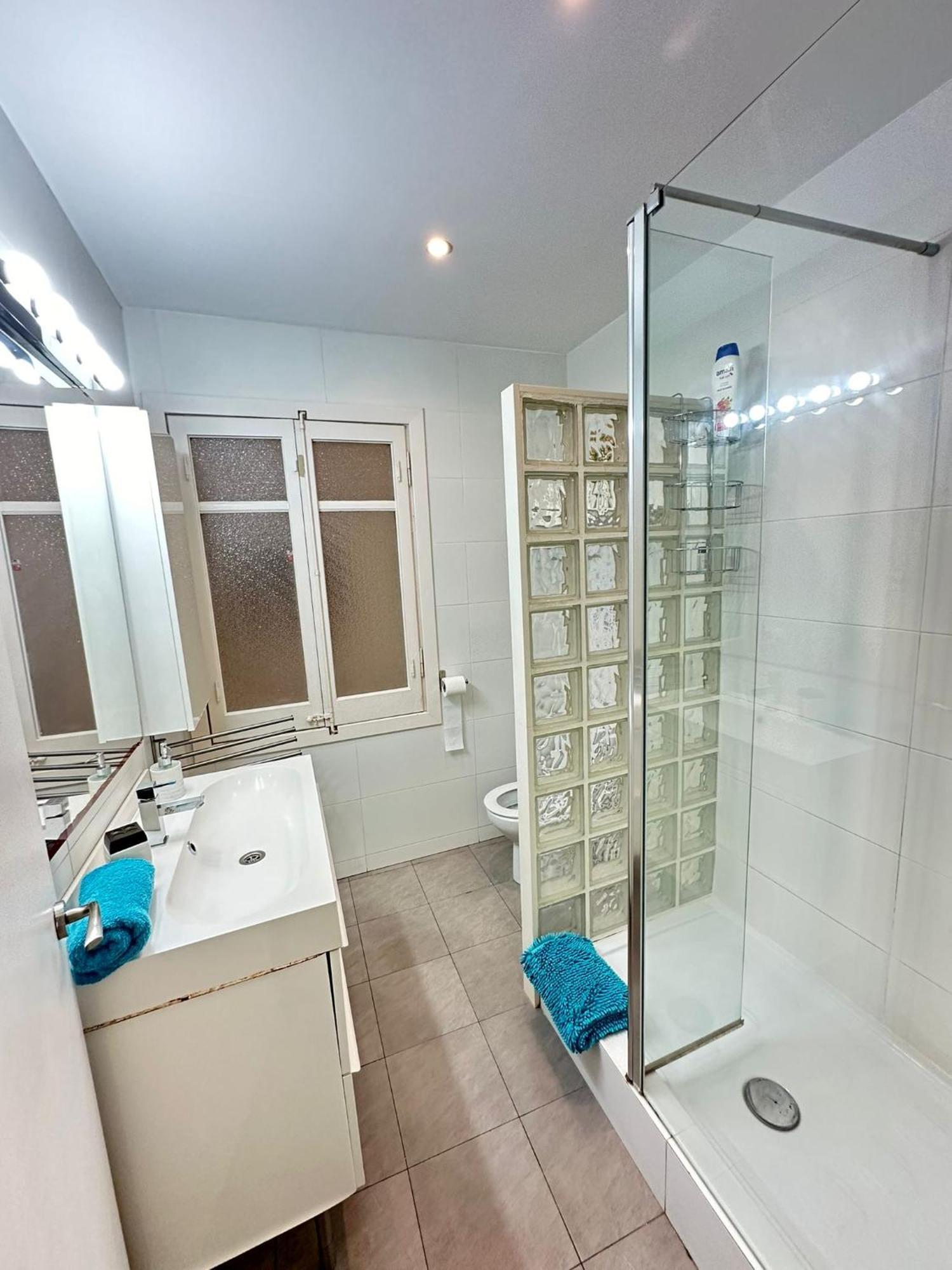 Rooms Mar169 Барселона Экстерьер фото